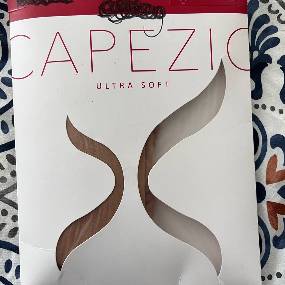 Capezio Transition Tights Style #1916C size 8-12